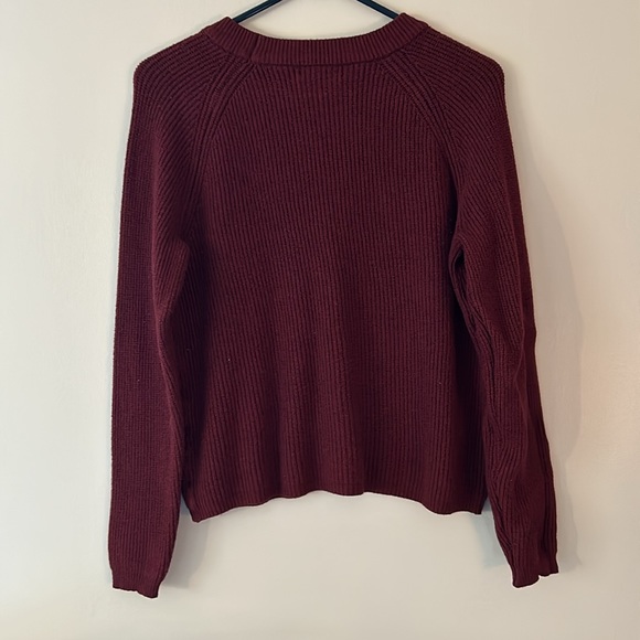 Tahari Sweater - Size Large - Picture 3 of 3